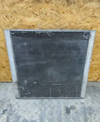 Land Rover Range Rover L322 Coolant radiator PCC000850