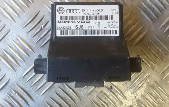 Volkswagen Golf V Other control units/modules 1K0907530K 1K0907951 5WK50000B