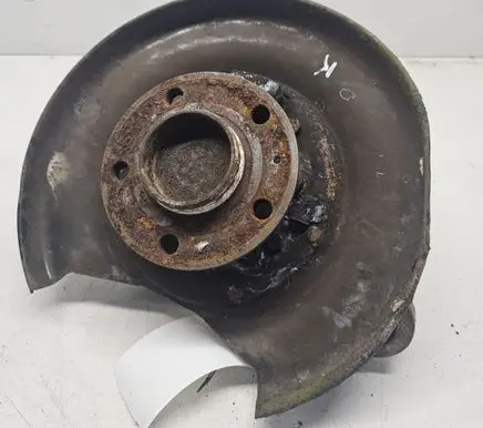 Volvo V70 Rear wheel hub spindle/knuckle 9200623