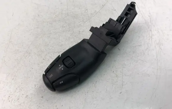 Peugeot 407 Indicator stalk 96538207XT