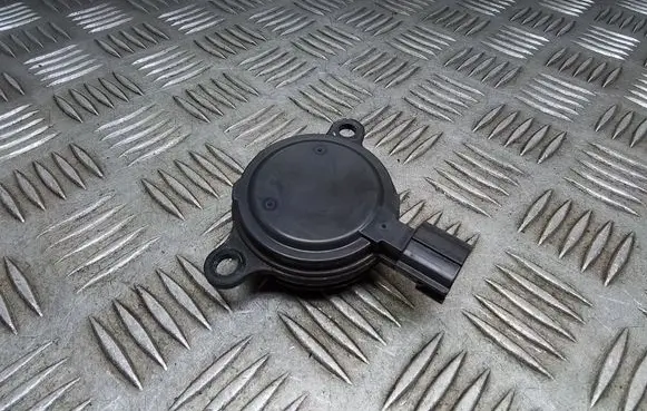 Lexus RX 450H Camshaft position sensor