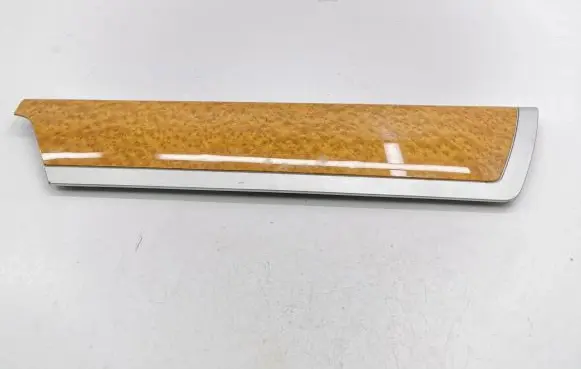 Chrysler Voyager Trim molding L0072823 2917 04724X6A