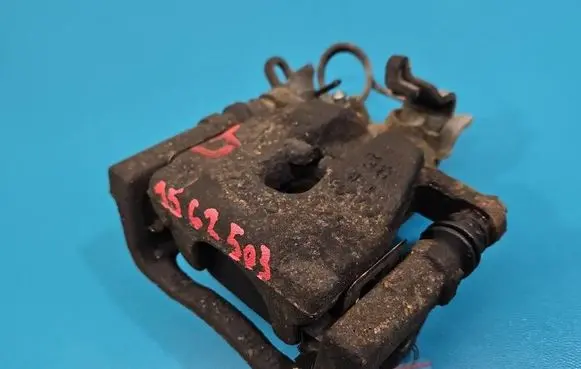 Ford Kuga I Rear brake caliper IMPRK1562503