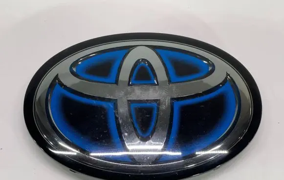 Toyota Yaris Manufacturers badge/model letters 90975A2013 9097502161
