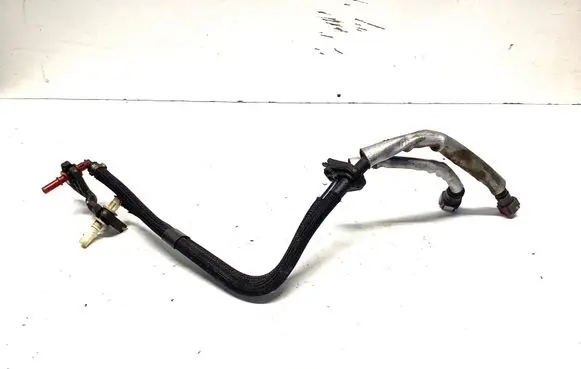 Nissan Navara D23 Fuel line/pipe/hose 130C24737R