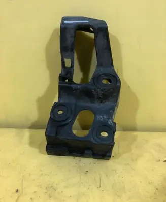 Audi A4 S4 B7 8E 8H Fender mounting bracket 8E0853921