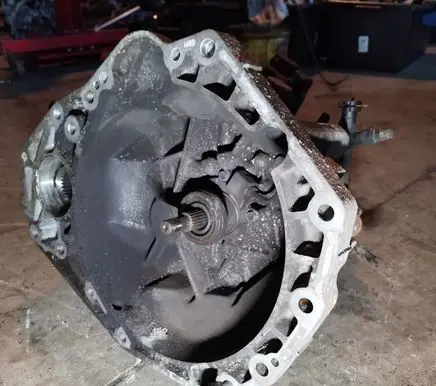 Suzuki SX4 Manual 5 speed gearbox