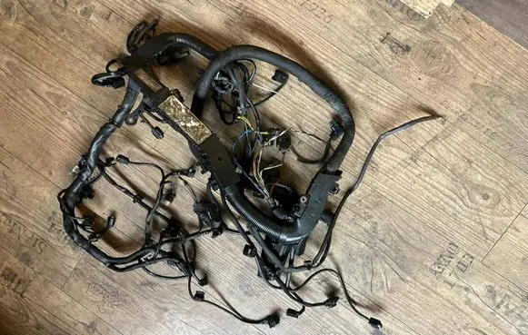 Mercedes-Benz Sprinter W906 Engine installation wiring loom A6511505520