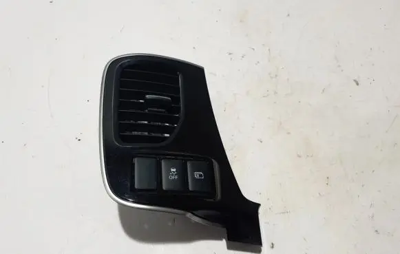 Dashboard side air vent grill/cover trim