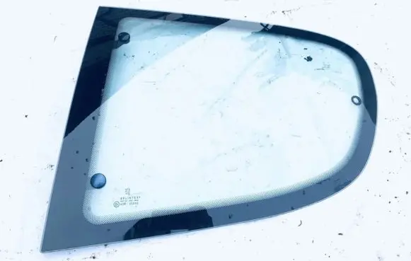 Peugeot 206 Rear side window