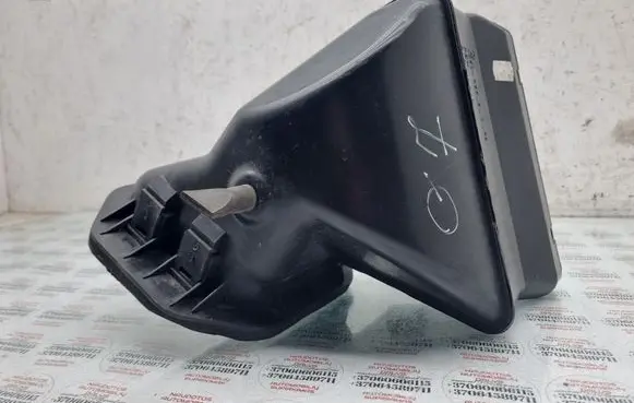 Audi Q7 4L Air intake duct part 7L0819049
