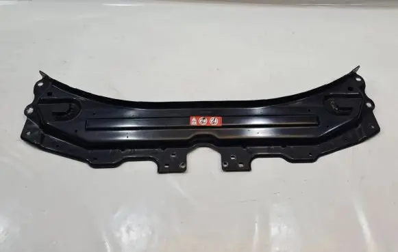 Mercedes-Benz R W251 Radiator support slam panel A0005840426