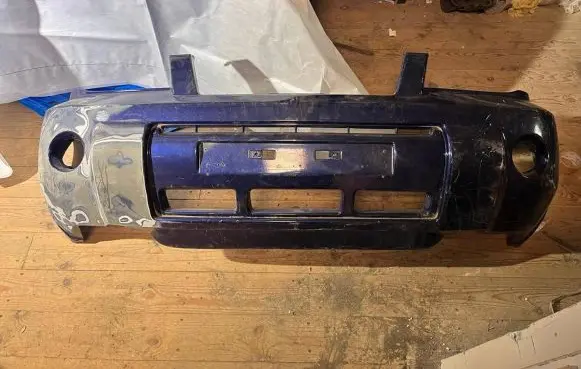 Nissan X-Trail T30 Front bumper L2010 62022E0040