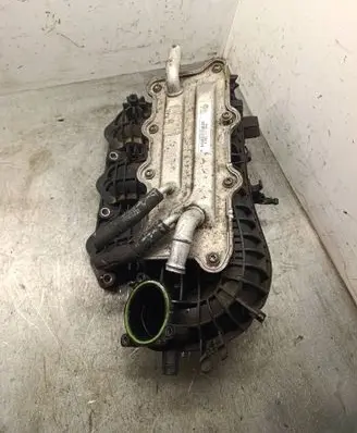 Audi Q2 - Intake manifold 04C129711D