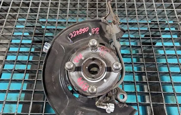 Toyota Yaris Front wheel hub spindle knuckle IMPRK1474220
