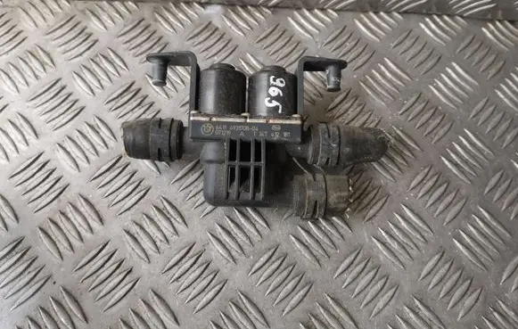BMW 5 E60 E61 Coolant heater control valve 64116931708 6931708 6411693170804