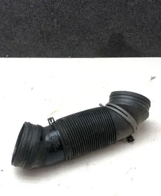 Volkswagen Golf Plus Air intake hose/pipe 446149 1K0129684L