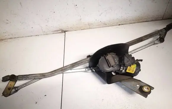 Mini One - Cooper R50 - 53 Front wiper linkage and motor 8229128