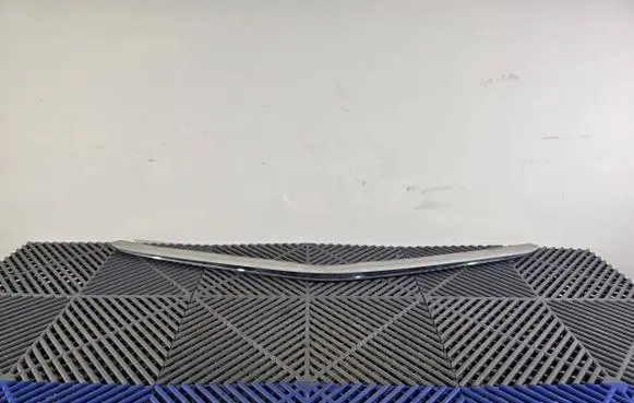 Toyota Prius (XW20) Front bumper splitter molding 5271147020