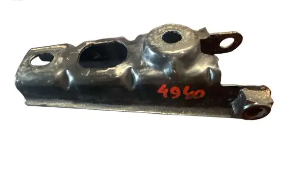 Dacia Dokker Gear shift cable bracket 113325214R