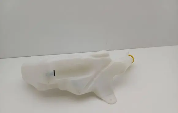 Opel Astra G Windshield washer fluid reservoir/tank 
