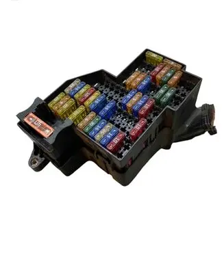 Porsche Cayenne (9PA) Fuse module 7L0941828B 7L0941824B