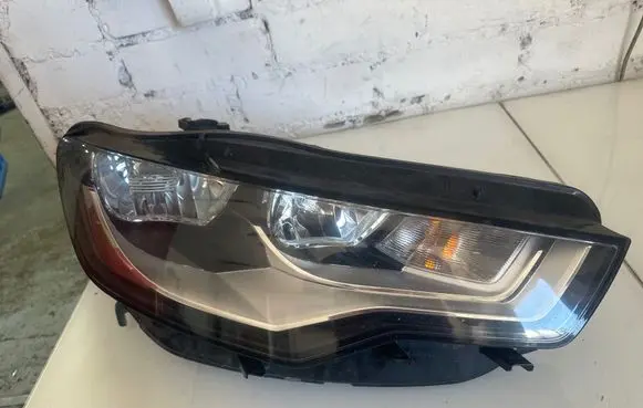 Headlight/headlamp