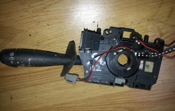 Renault Clio II Wiper control stalk