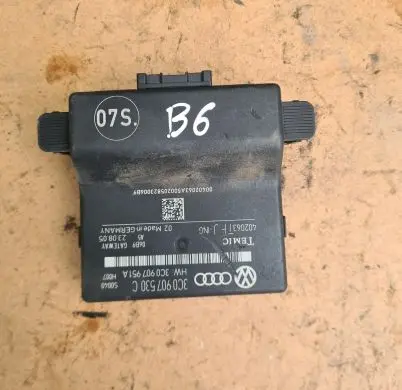 Volkswagen PASSAT B6 Gateway control module 3C0907530C 3C0907530