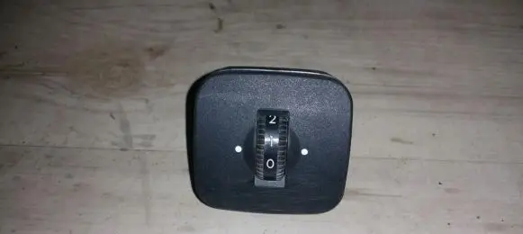 Mercedes-Benz S W220 Seat heating switch 2208000878 2208000878a