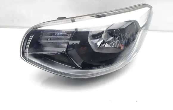 KIA Soul Headlight/headlamp 92101-B2