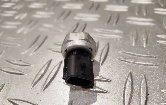 Air conditioning (A/C) pressure sensor
