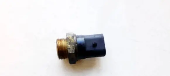 Opel Vectra B Coolant temperature sensor 90242277