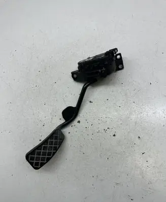 Audi A4 S4 B6 8E 8H Accelerator throttle pedal 8E2721523C 6PV00777033