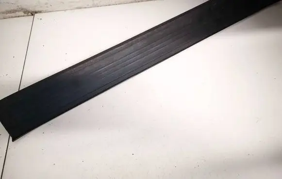 Honda CR-V Front sill trim cover 84252swaa012m1 84252-swa-a012-m1
