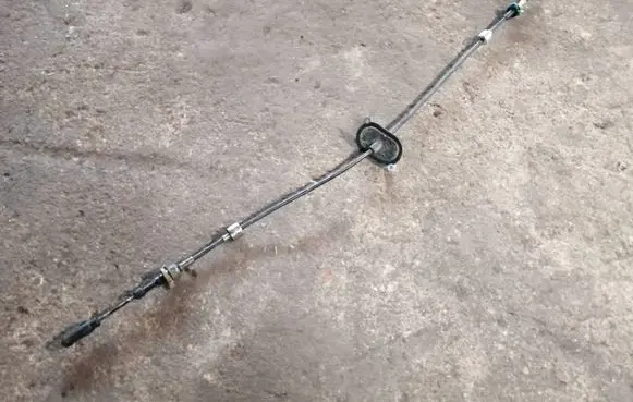 Buick Encore I Gear shift cable linkage 1257161216