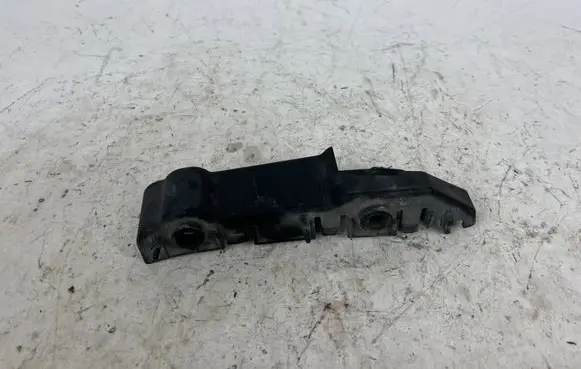Audi RS5 Front bumper mounting bracket 8T0807283F