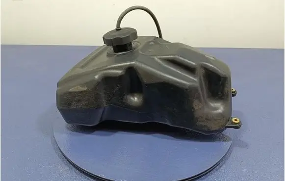 AC 428 Fuel tank 17500RCA0000