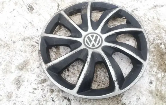 Volkswagen Polo III 6N 6N2 6NF R15 wheel hub/cap/trim 44715 447-15