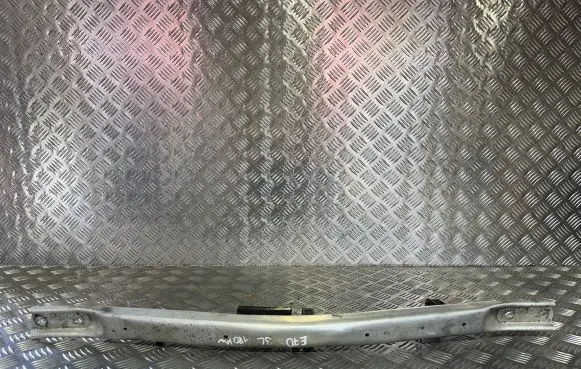 Top upper radiator support slam panel