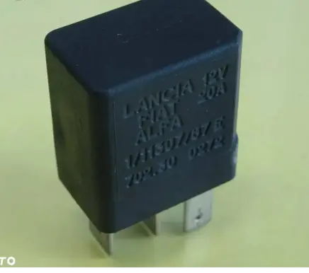Alfa Romeo 147 Other relay 11130787E 702.30D272
