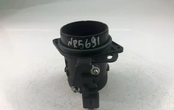 Peugeot 3008 I Mass air flow meter 9662635680