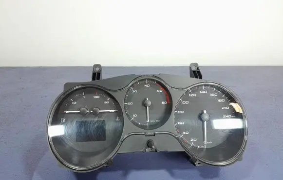 Seat Leon (1P) Speedometer (instrument cluster) 1P0920810Q