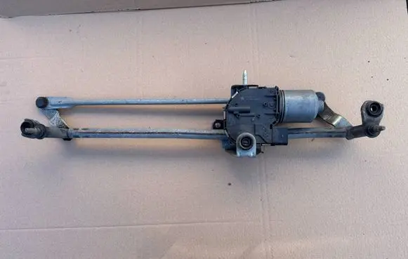 Volkswagen Tiguan Front wiper linkage and motor 5N1955023B 3397021306 5N1955119A