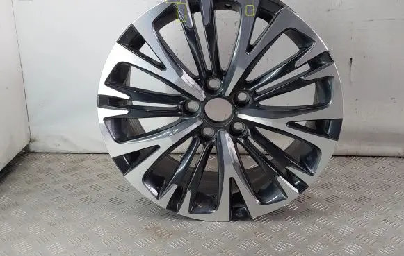 Toyota C-HR I R18 alloy rim 