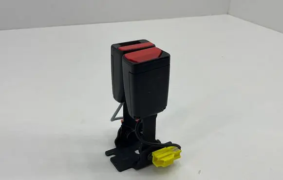 Volvo XC40 Middle seatbelt buckle (rear) 31462138 S89CD 20181117