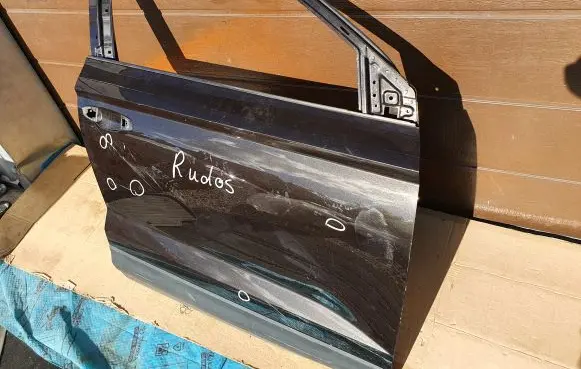 Skoda Karoq Front door 575831312