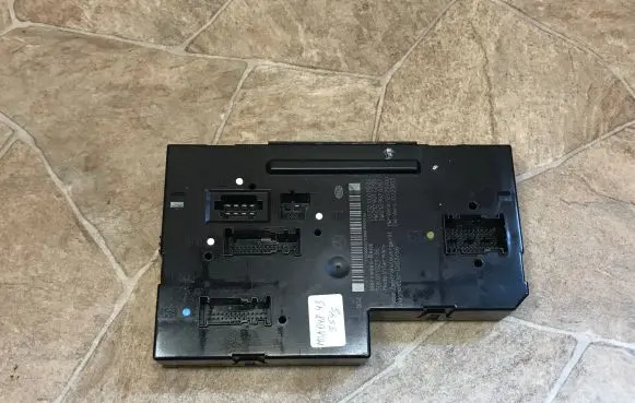 Mercedes-Benz E W212 Central body control module A2129000022
