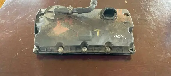 Audi A3 S3 8P Rocker cam cover 038103475N