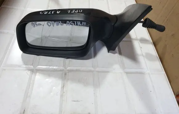 Opel Astra F Manual wing mirror 259149 061093
